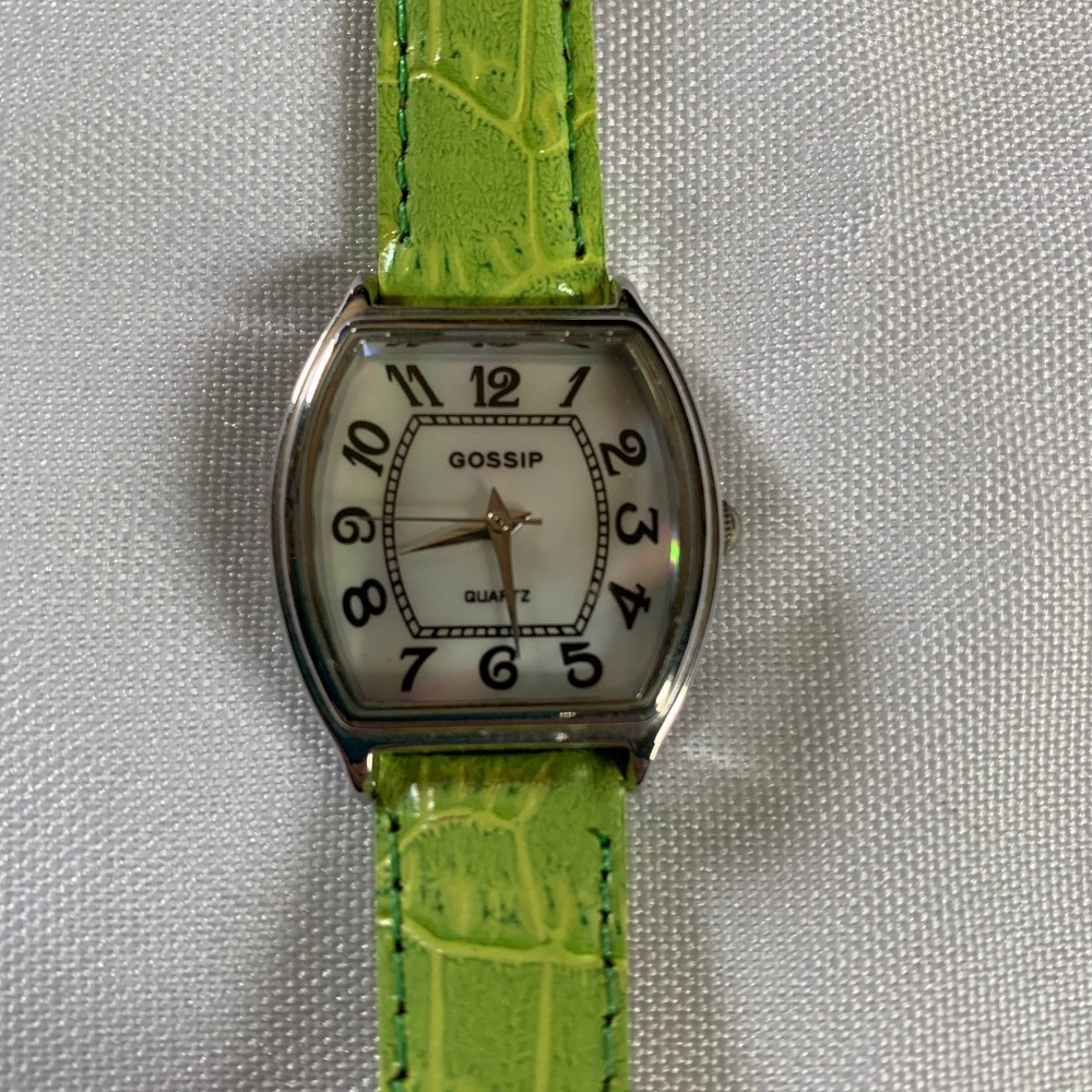 Working Gossip Lime Green Watch with Brand New Battery!